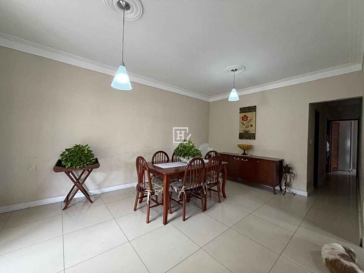 Casa com 6 quartos, Luzia - Aracaju