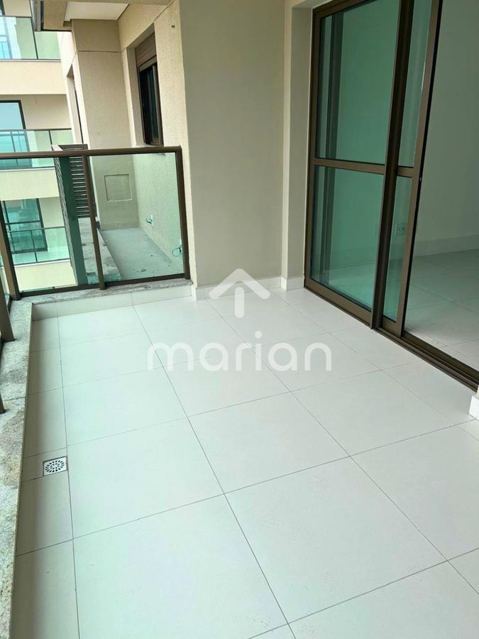 Apartamento Vista Mar a 100M da Praia com 3 Quartos, Centro - Balneário Piçarras