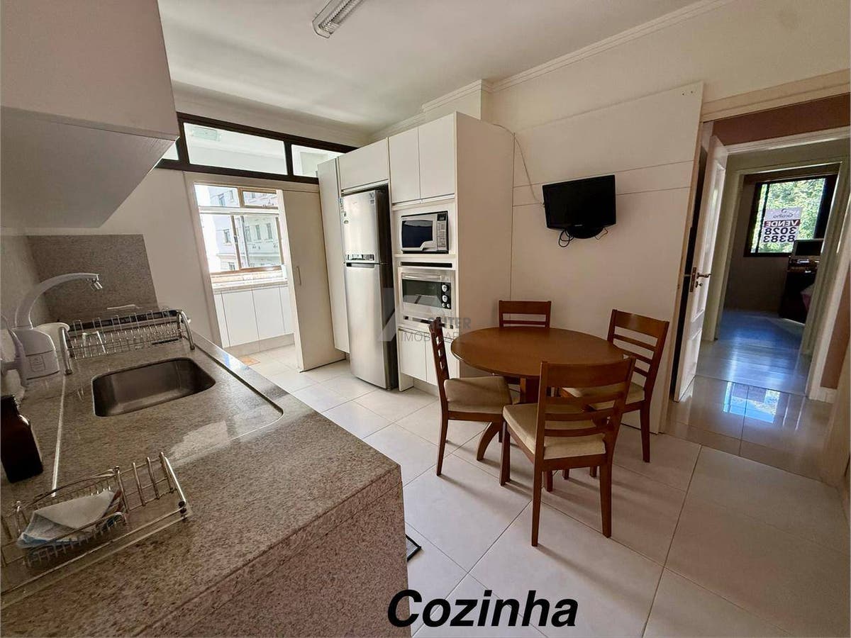 Apartamento 3 Dormitórios a Venda no Centro Florianópolis