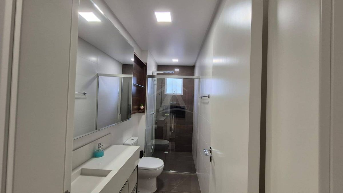 Apto mobiliado em itapema meia praia, 3 suítes, 300 metros da praia
