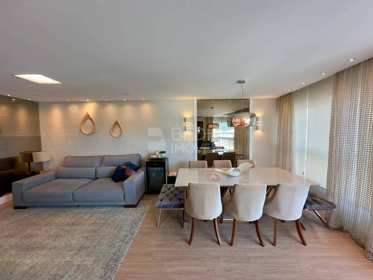 Apartamento de 3 quartos, 121m² no bairro Centro, em Balneário Camboriú | Eu Corretor