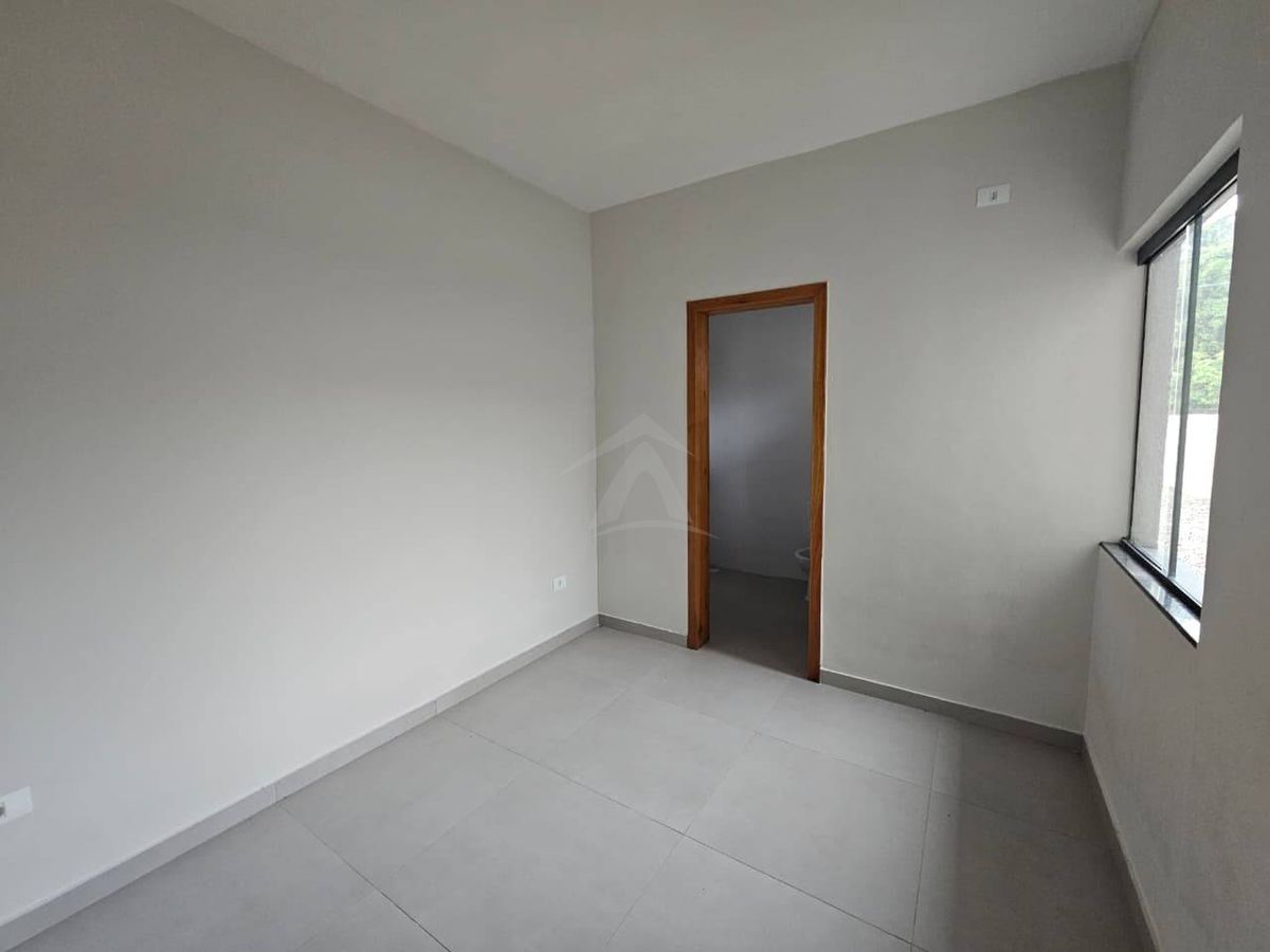 Casa, 2 quartos sendo 1 suíte, saõ josé
