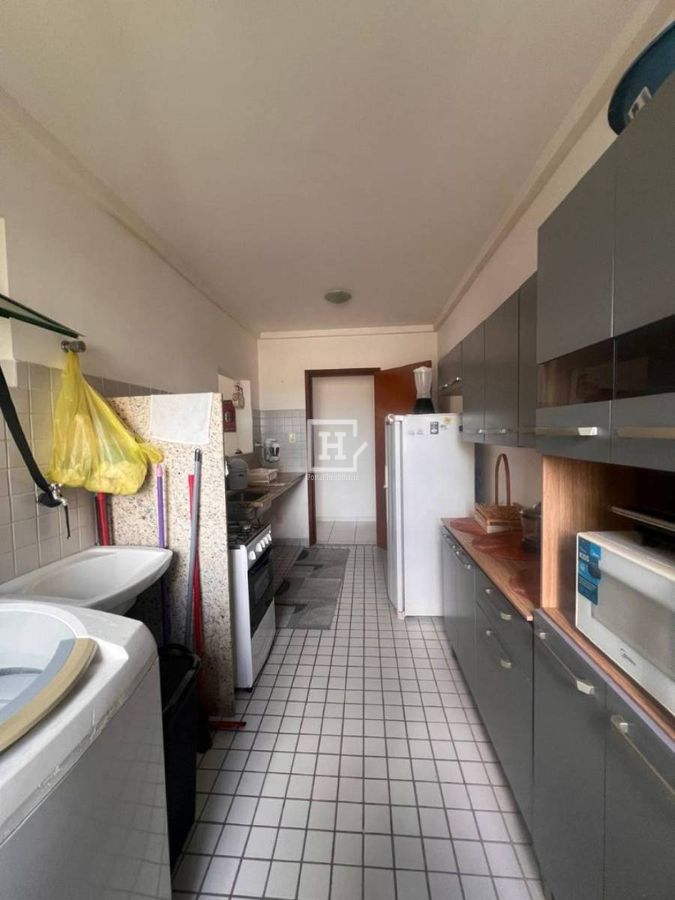 Apartamento com 3 quartos, Farolândia - Aracaju