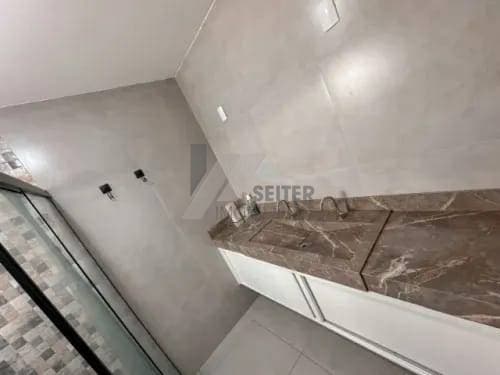 Triplex com 4 quartos a venda no Centro Florianópolis
