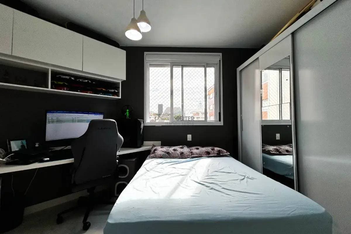 Apartamento com 2 quartos 2 suítes Córrego Grande Florianópolis