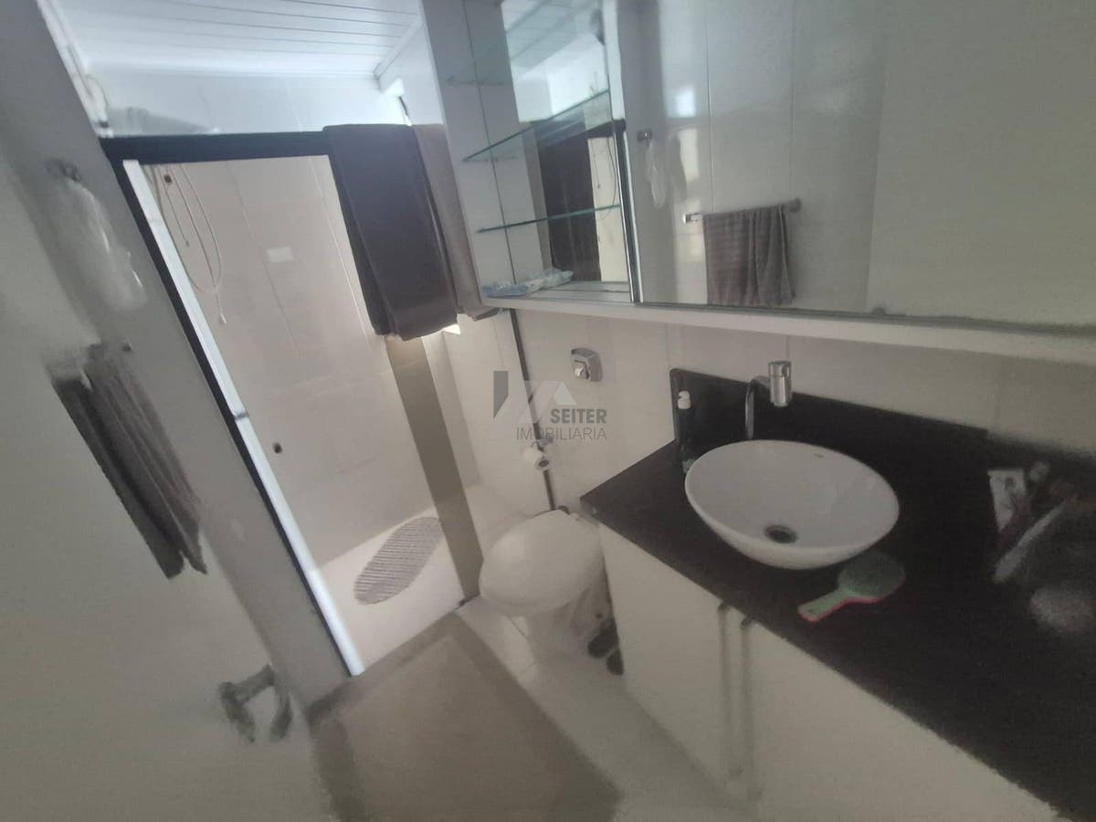 Apartamento com 2 quartos, Carvoeira - Florianópolis
