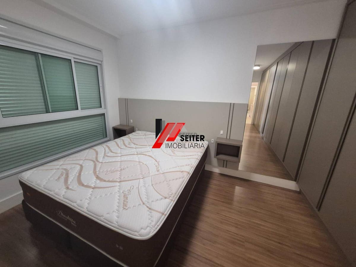 Apartamento de 2 quartos para alugar na Agronômica florianópolis