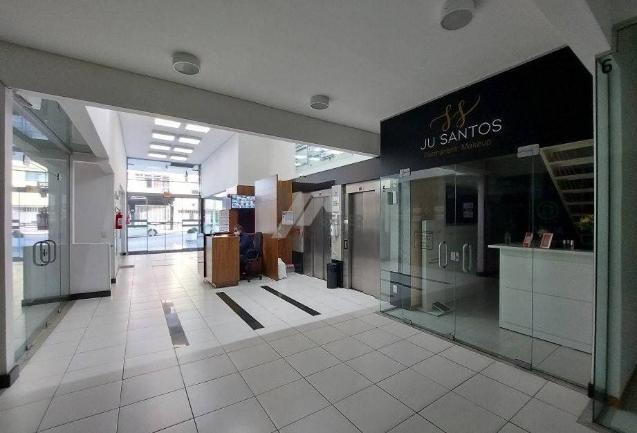 Loja/sala comercial à venda em Edifício comercial no Centro de Florianópolis