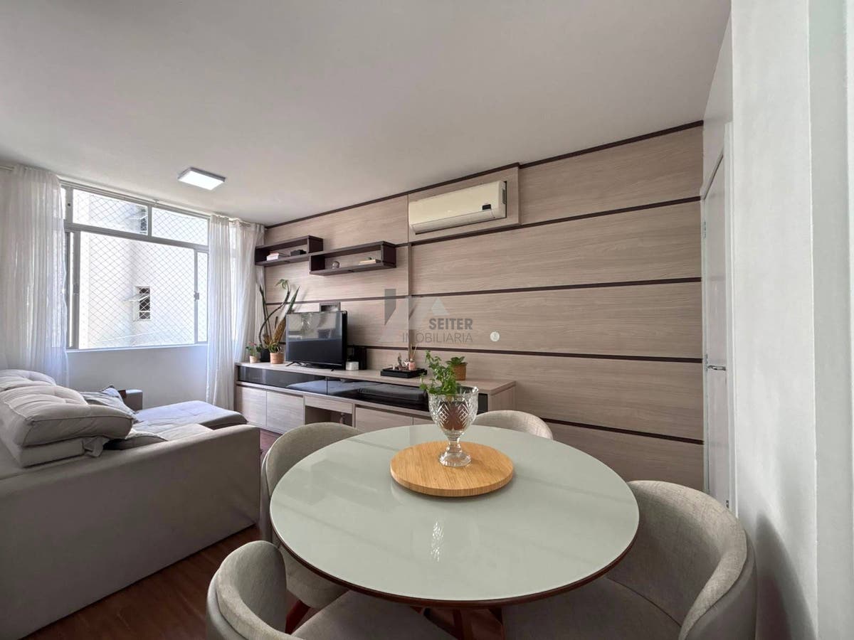 Apartamento à venda na Agronômica Florianópolis