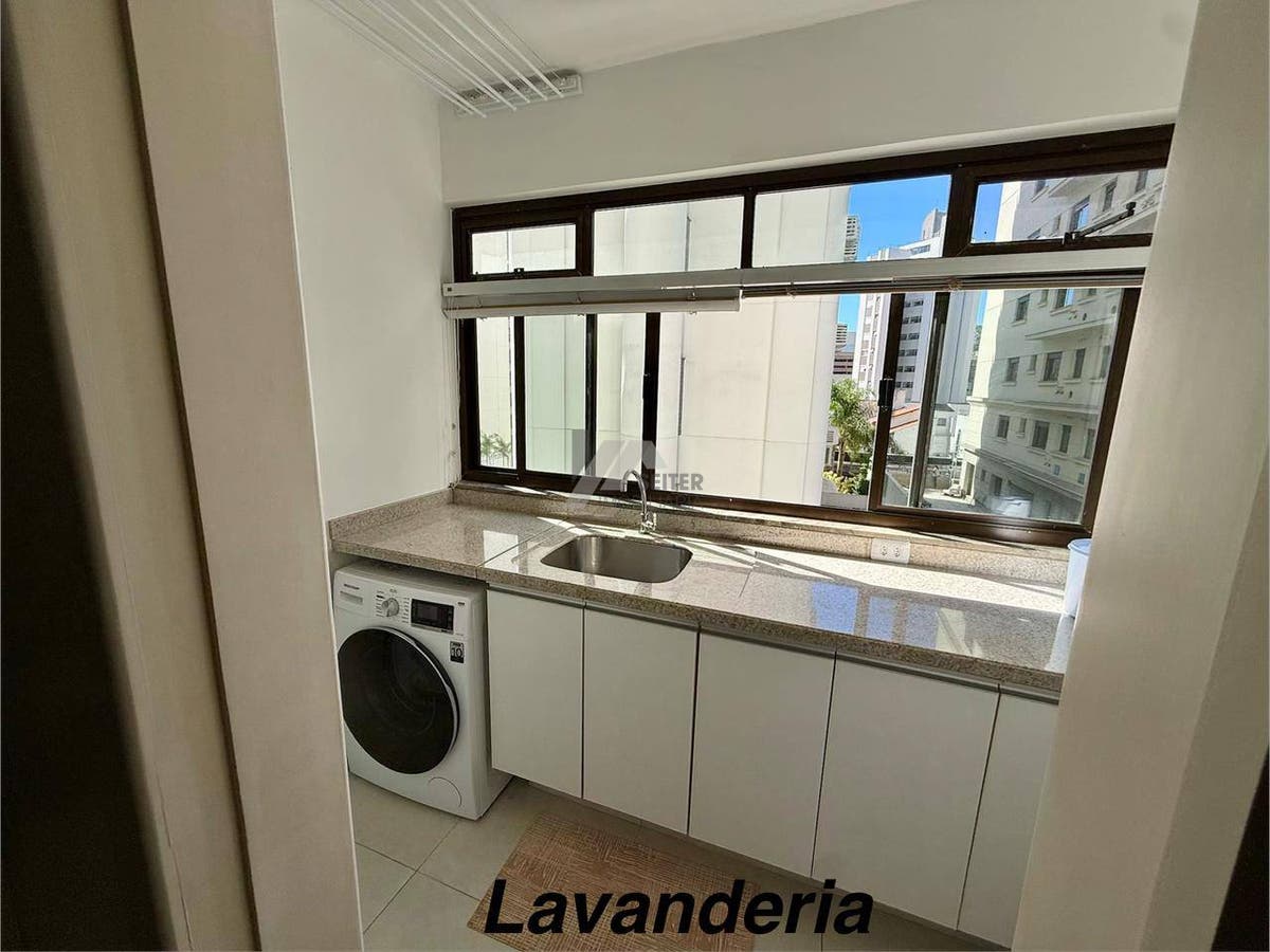 Apartamento 3 Dormitórios a Venda no Centro Florianópolis