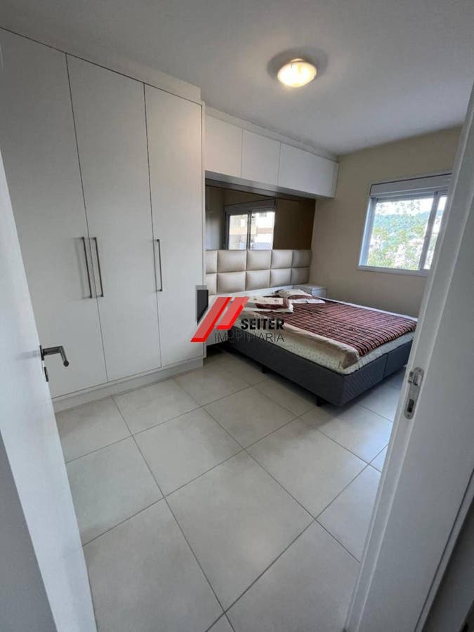 Apartamento 2 dromitorios com suite venda Itacorubi Florianopolis