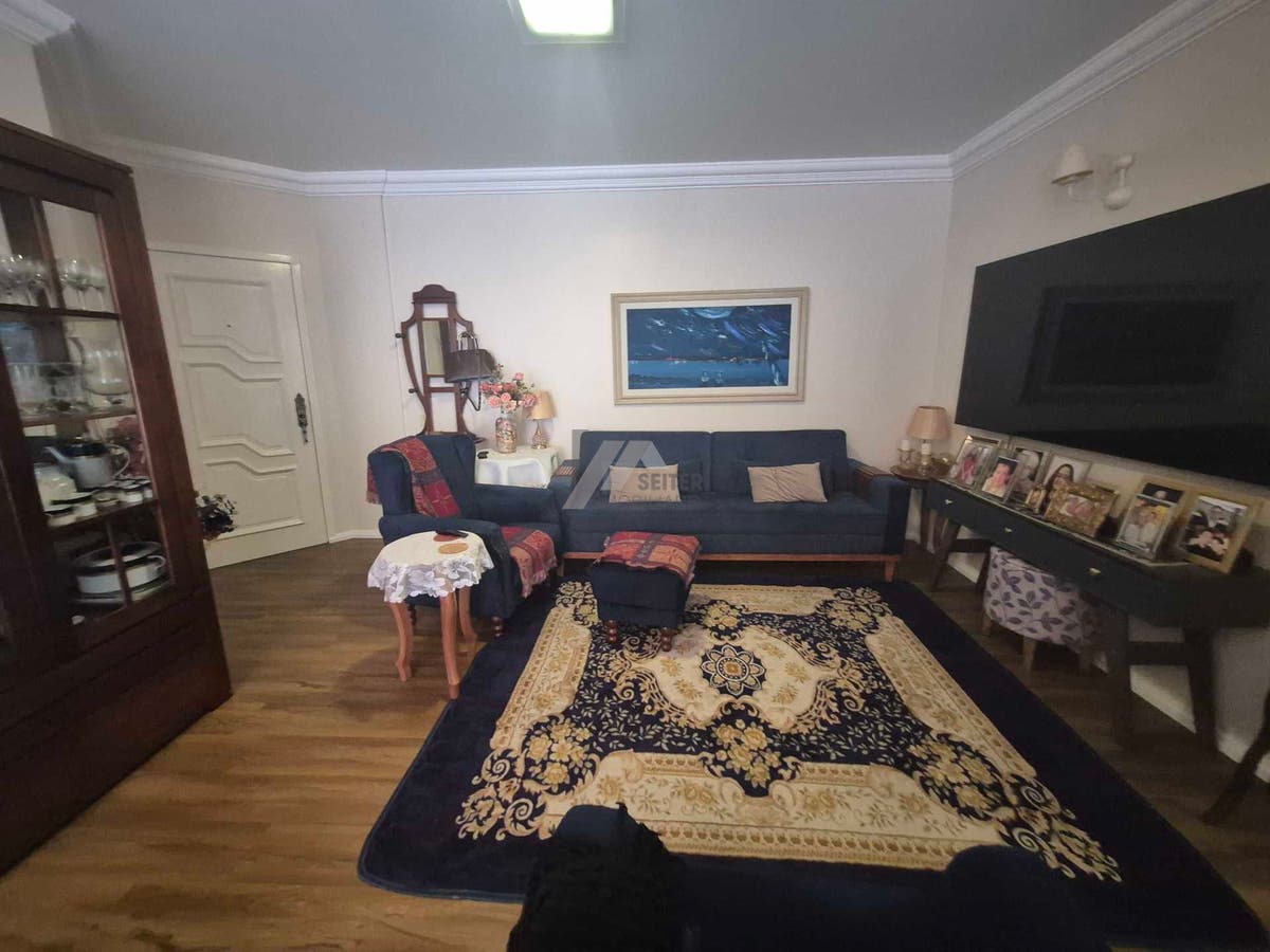 Apartamento de 3 dormitorios para venda no itacorubi