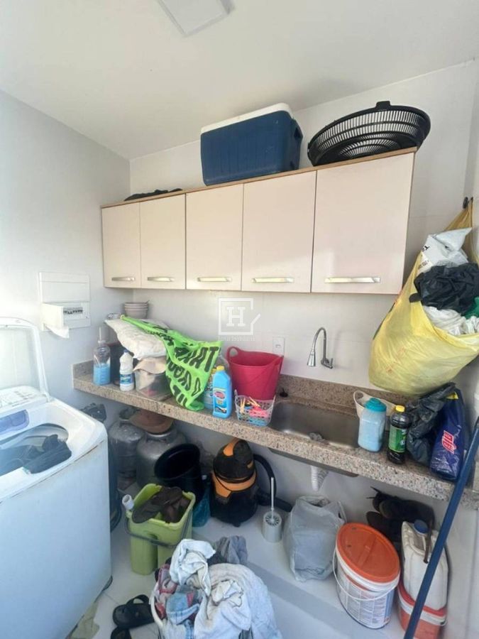 Casa de Condomínio com 4 quartos - Aracaju