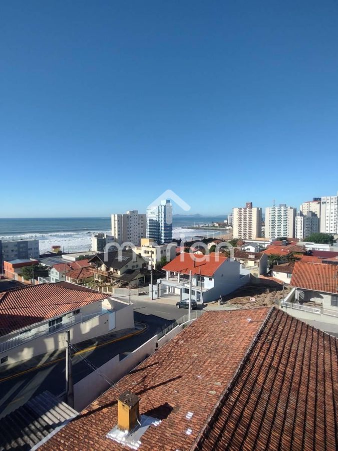Apartamento com vista mar a 200m da praia com 3 quartos, Centro - Barra Velha