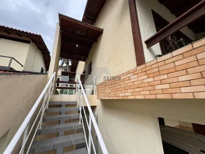 Casa 5 quartos alugar João Paulo Florianópolis