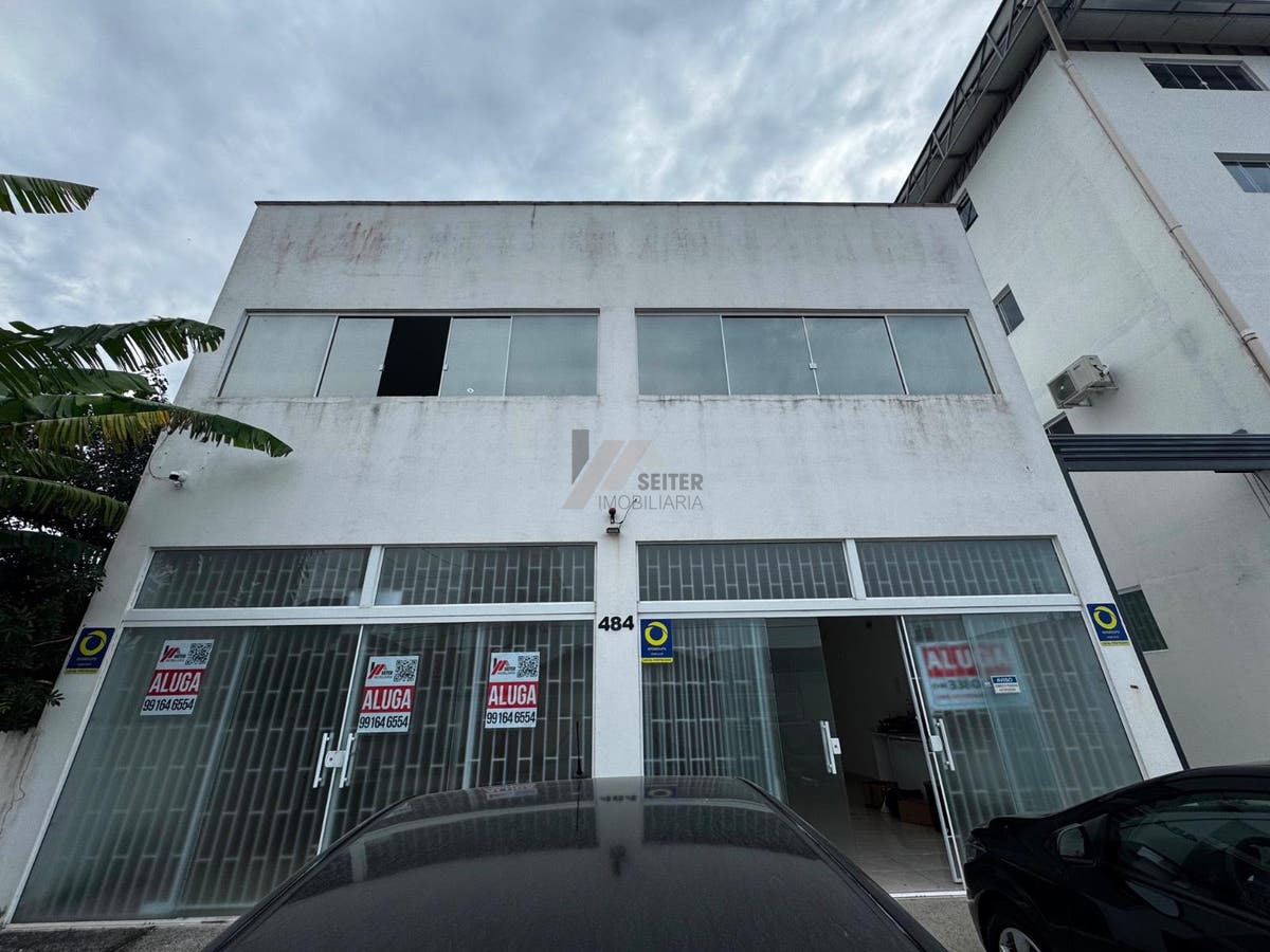 Sala comercial no Jardim Atlantico de 220m²