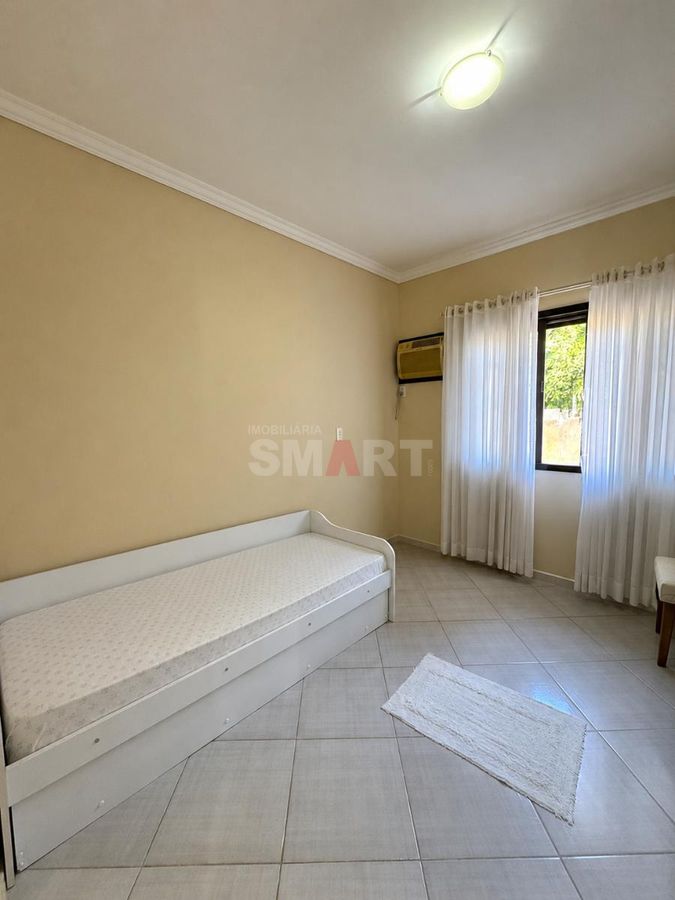 Casa com 3 Quartos e Ampla Área Externa no Amizade