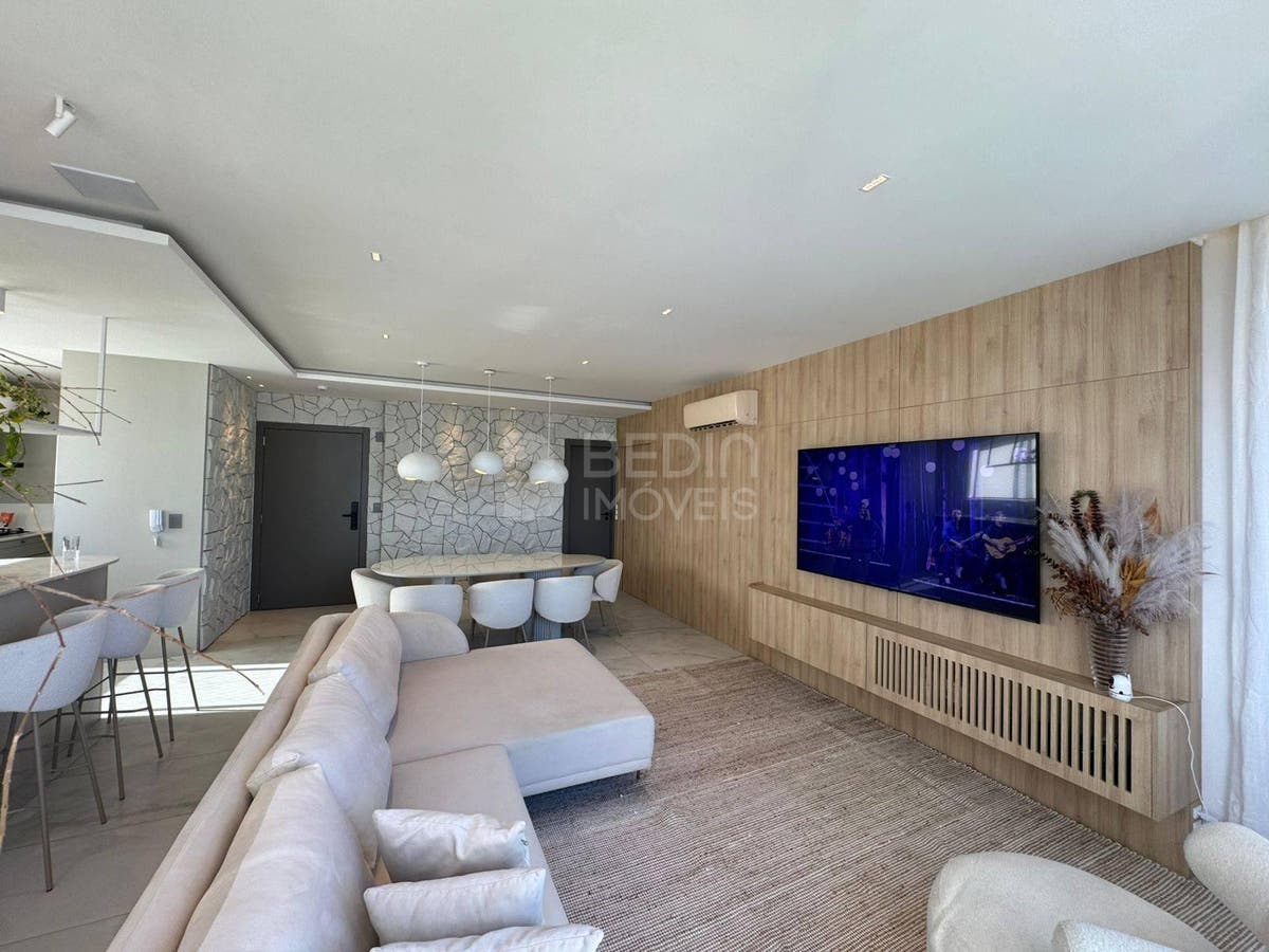 Apartamento de 3 quartos, 130m² no bairro Centro, em Balneário Camboriú | Eu Corretor