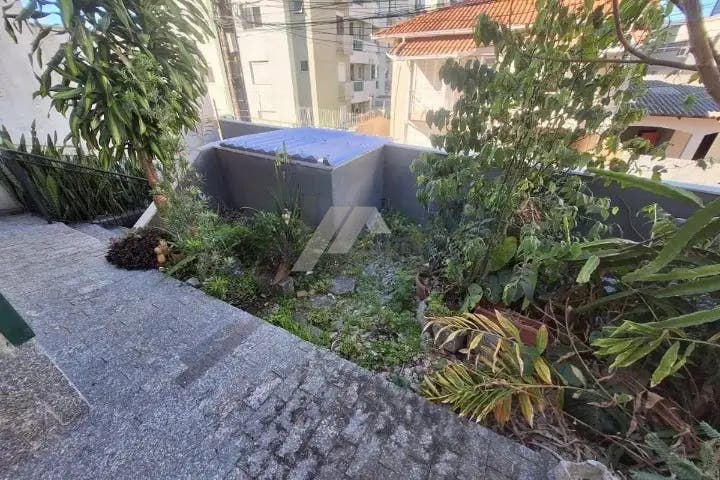 Alugo Casa na Trindade 3 dormitorios