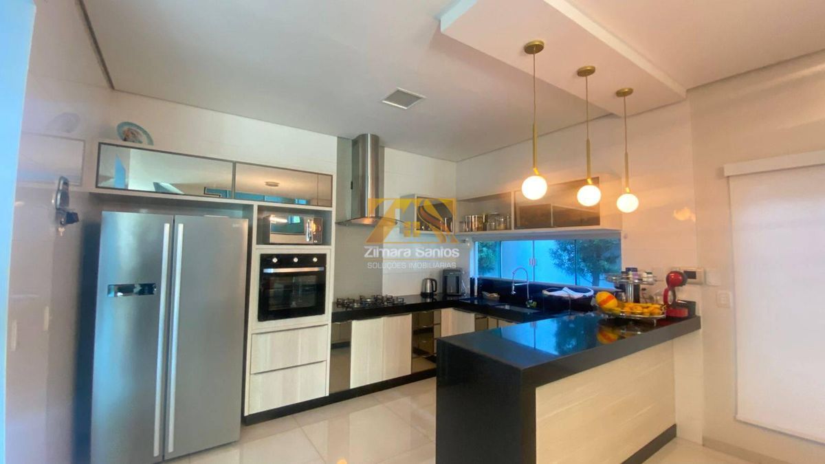 Sobrado, 5 quartos, 256 m² - Foto 4