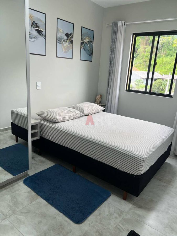 Apartamento Mobiliado na Ilha da Figueira com 2 Quartos e Elevador