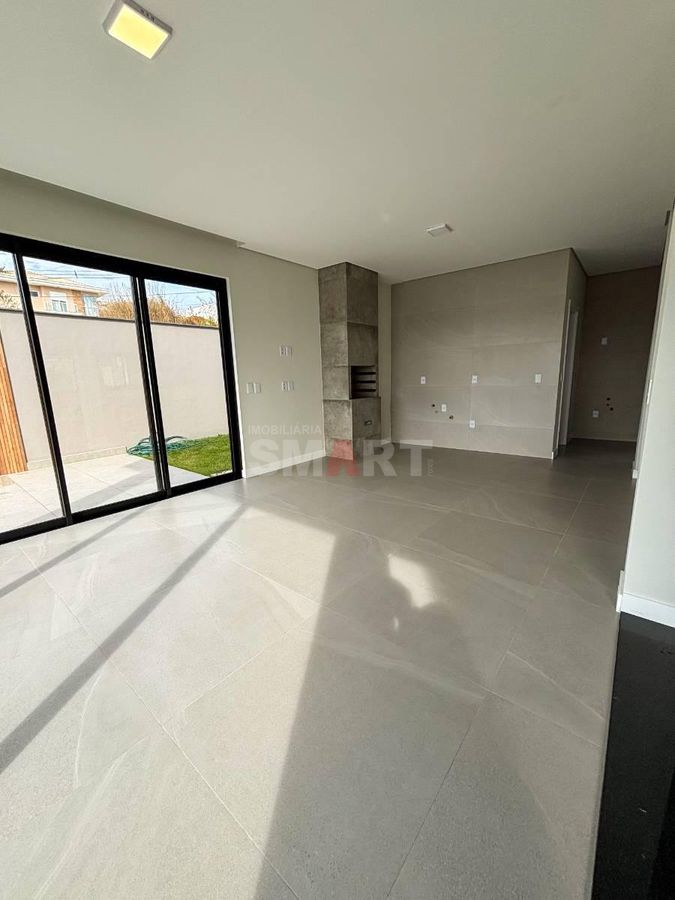 Casa com Elevador e 3 Andares Alto Padrão no Tifa Martins