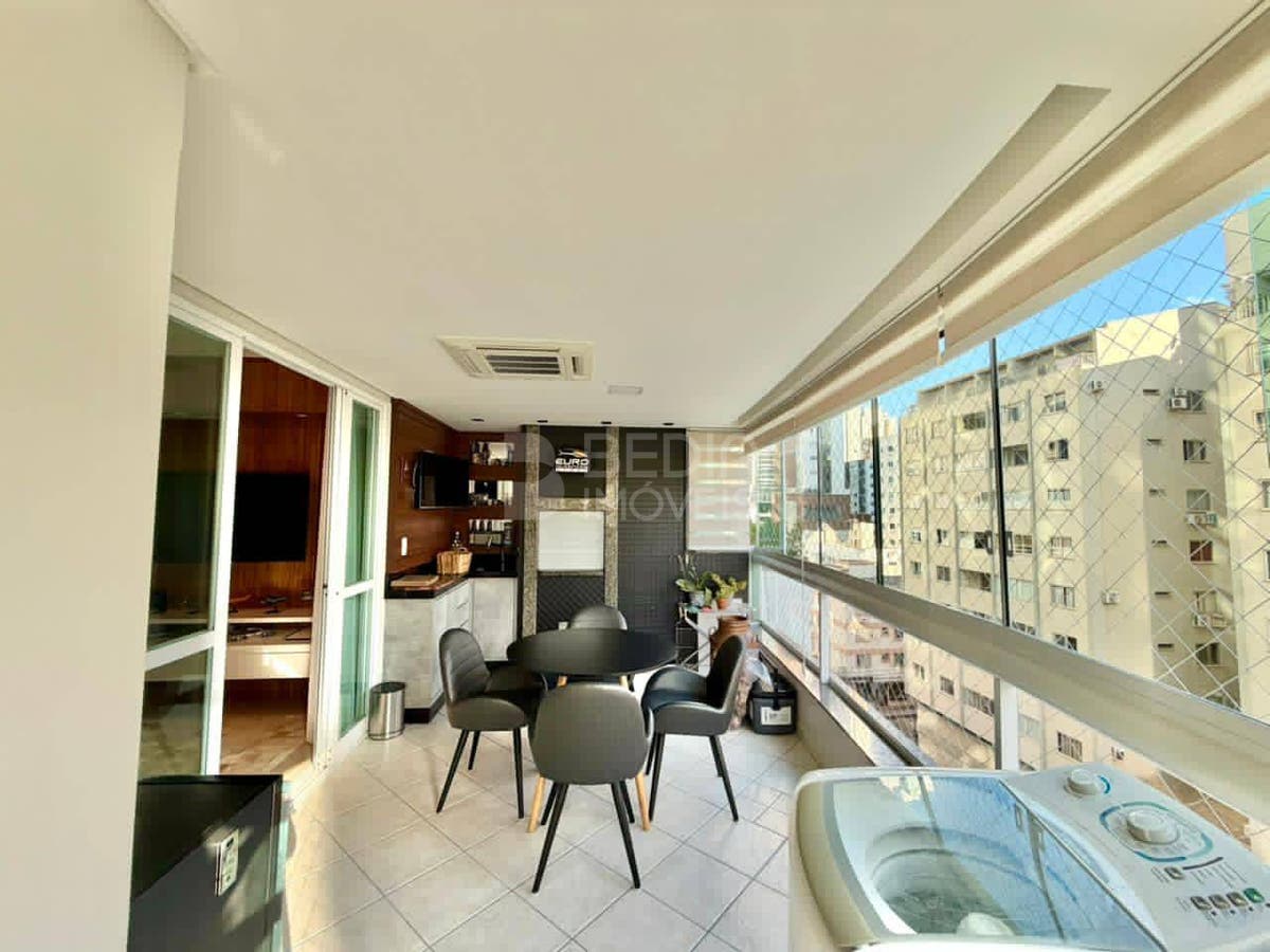 Apartamento de 3 quartos, 140m² no bairro Centro, em Balneário Camboriú | Eu Corretor