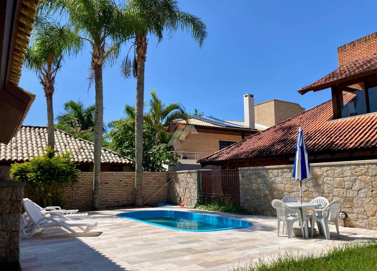 Casa em Jurerê Internacional 315m2