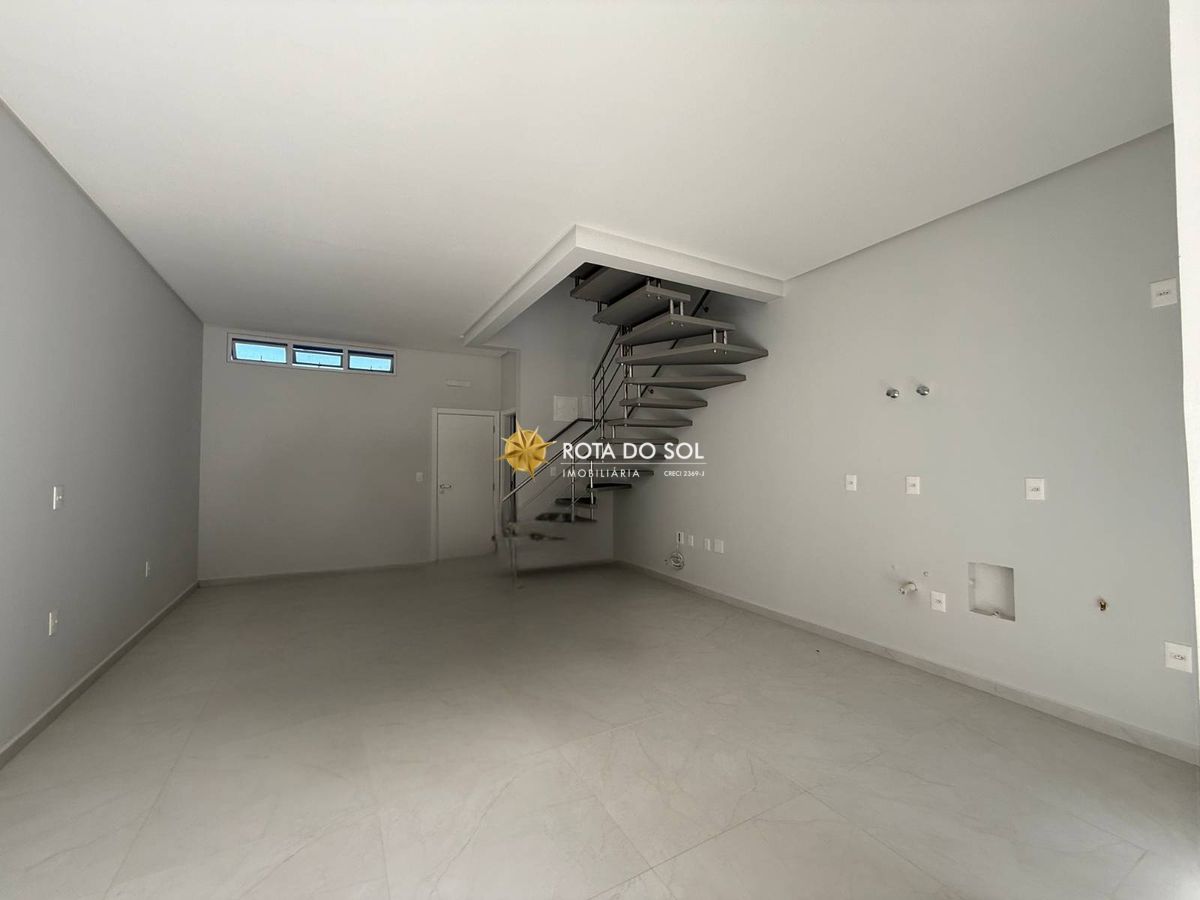 Vila das Galés Triplex 3 Suítes Beira Mar Praia Quatro Ilhas Bombinhas SC - 7
