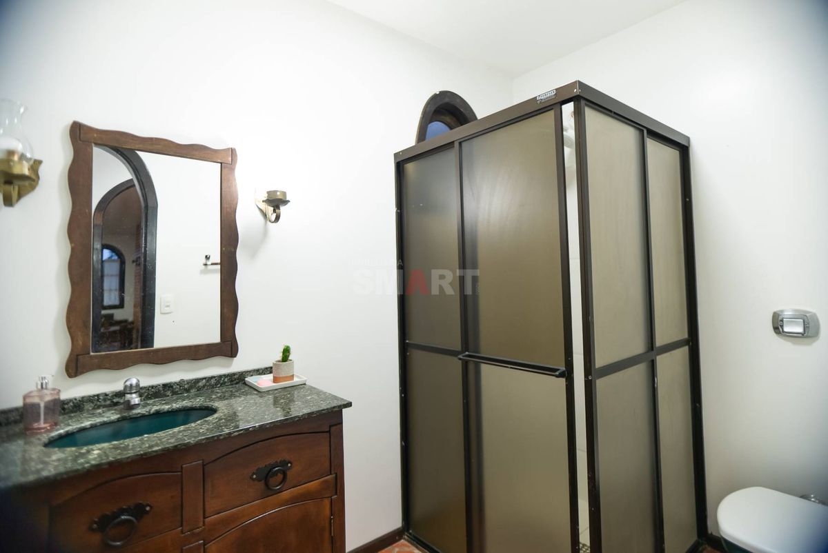Chácara com 8 Lagoas, 2 Casas e Choupana de Festas em Guaramirim