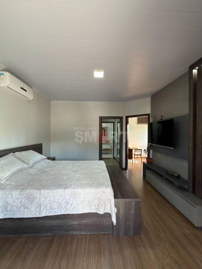 Casa com Piscina 1 Suite Master + 2 Quartos Semimobiliada