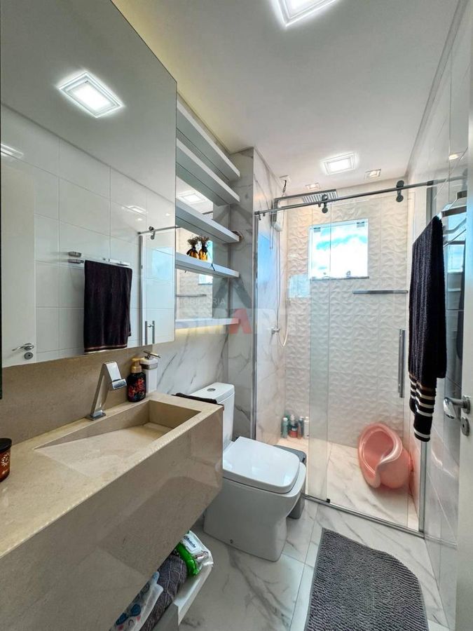 Apartamento à Venda com 01 Suíte mais 02 Quartos no Czerniewicz