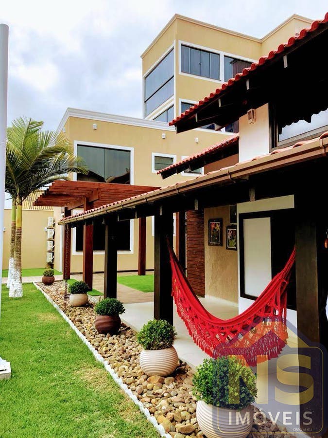 Casa de 15 quartos, 745m² no bairro Armação, em Penha | Eu Corretor