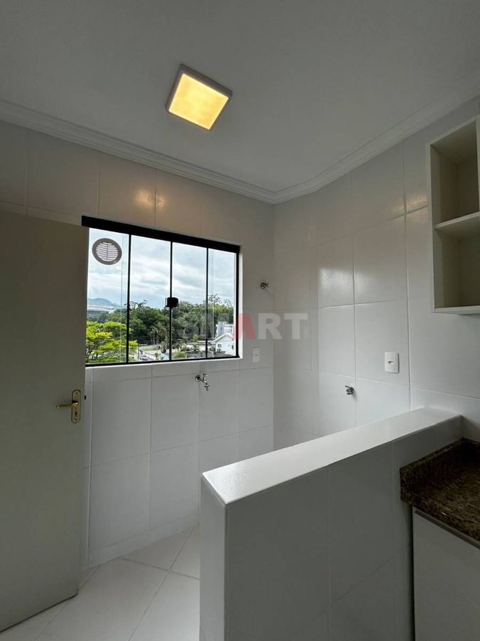 Apartamento 1 Suite e 2 Quartos no Bairro Nova Brasilia