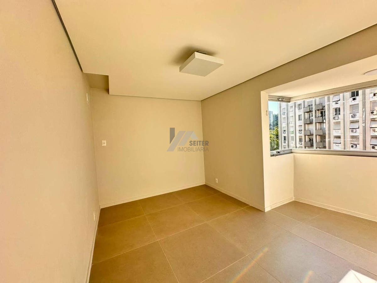 Apartamento a venda com 2 quartos Centro Florianópolis