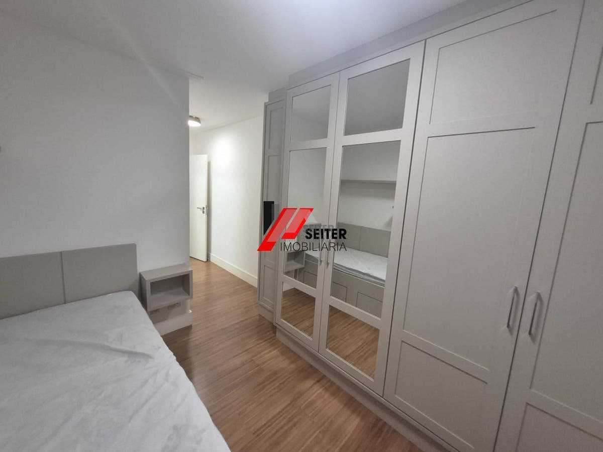 Apartamento de 2 quartos para alugar na Agronômica florianópolis