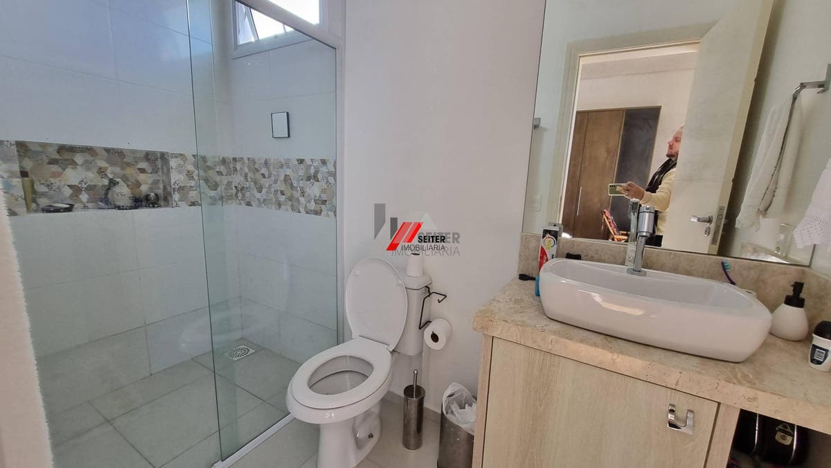 Casa de 3 suites a venda Lagoa da Conceiçao Florianopolis com 352 metros de area util
