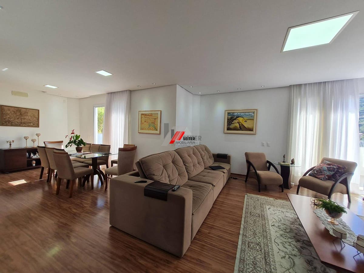 Casa de 3 suites a venda Lagoa da Conceiçao Florianopolis com 352 metros de area util