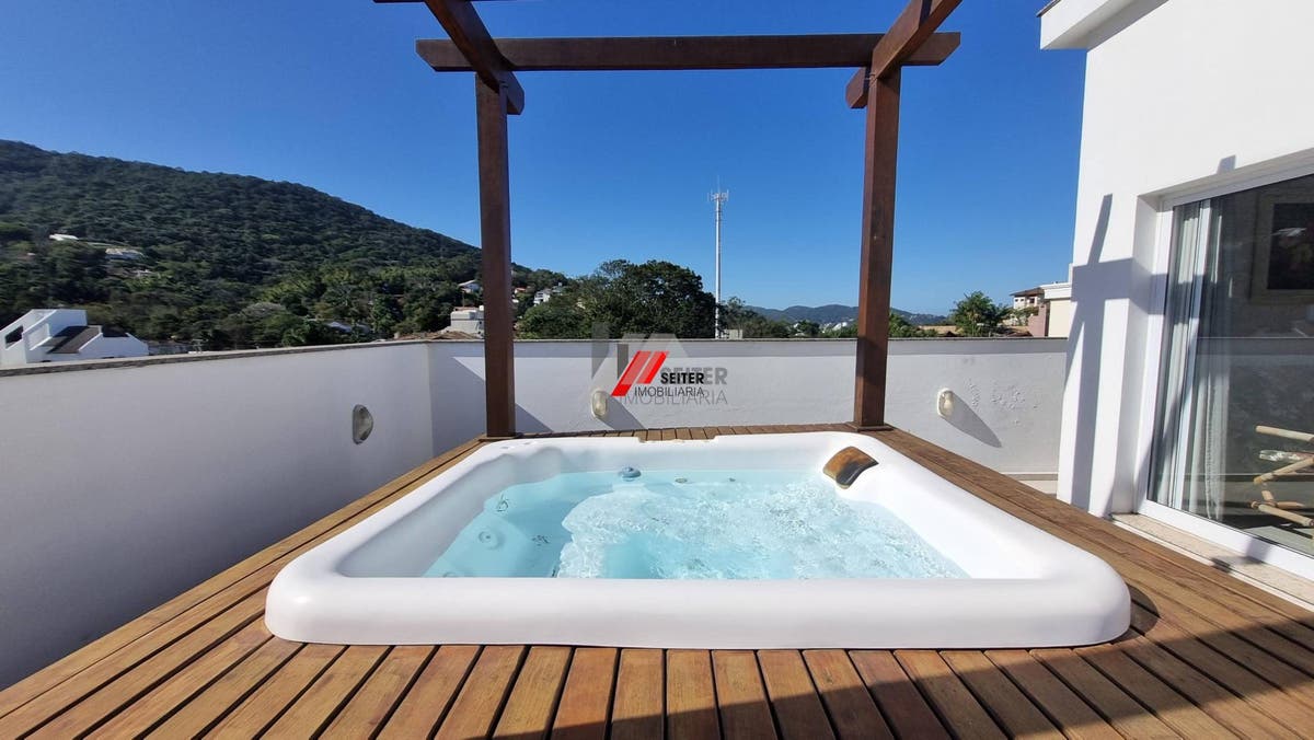 Casa de 3 suites a venda Lagoa da Conceiçao Florianopolis com 352 metros de area util