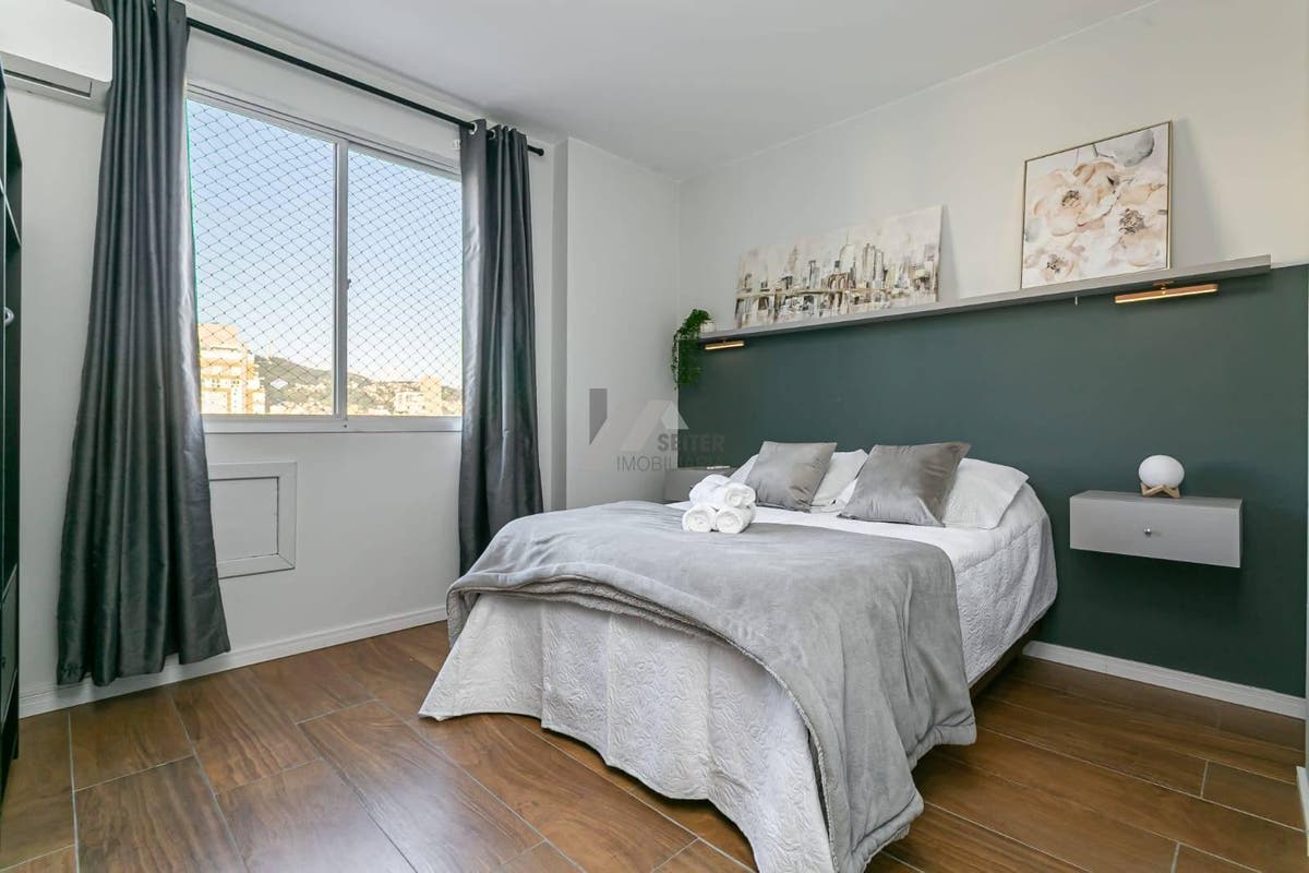 Apartamento com 1 quarto, Centro - Florianópolis