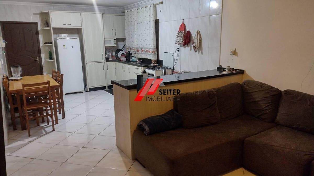 Casa a venda em Ribeirão da Ilha