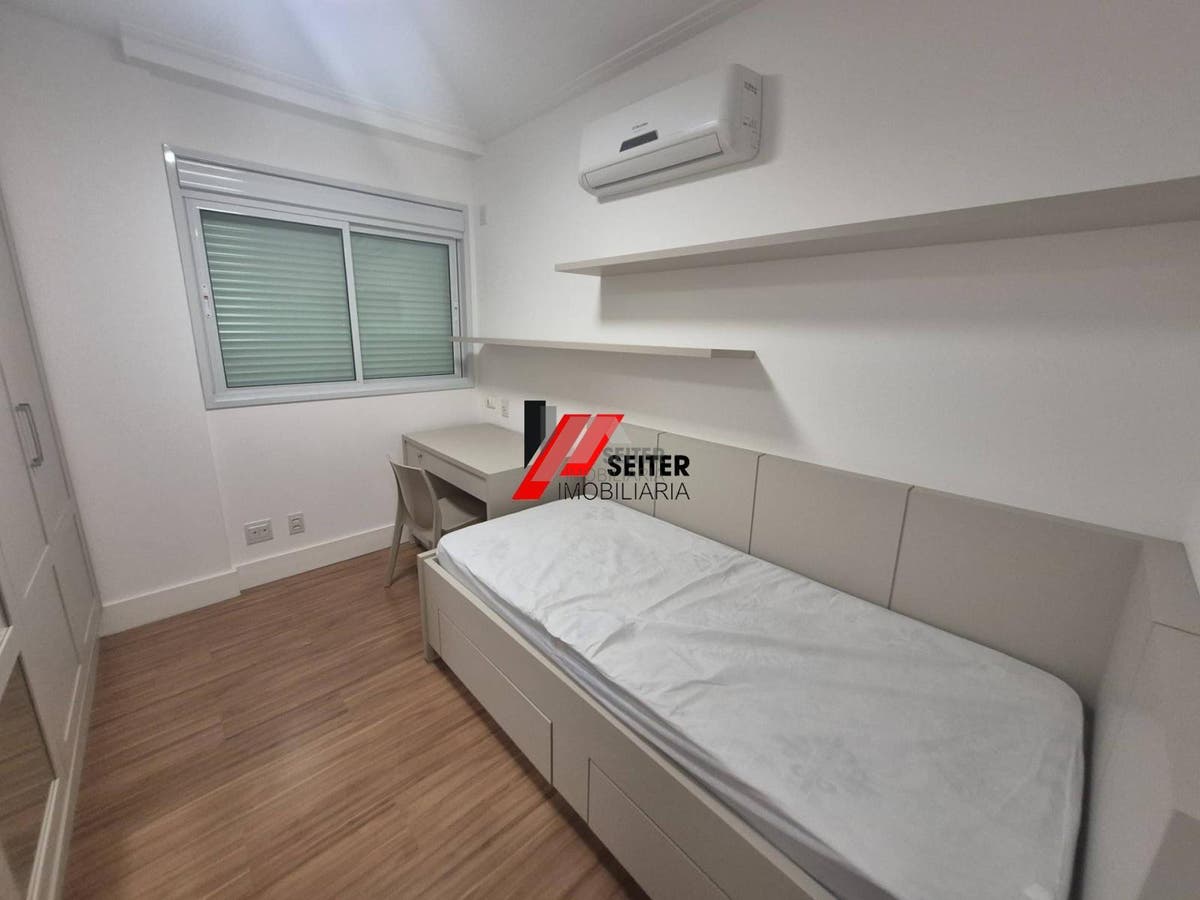 Apartamento de 2 quartos para alugar na Agronômica florianópolis