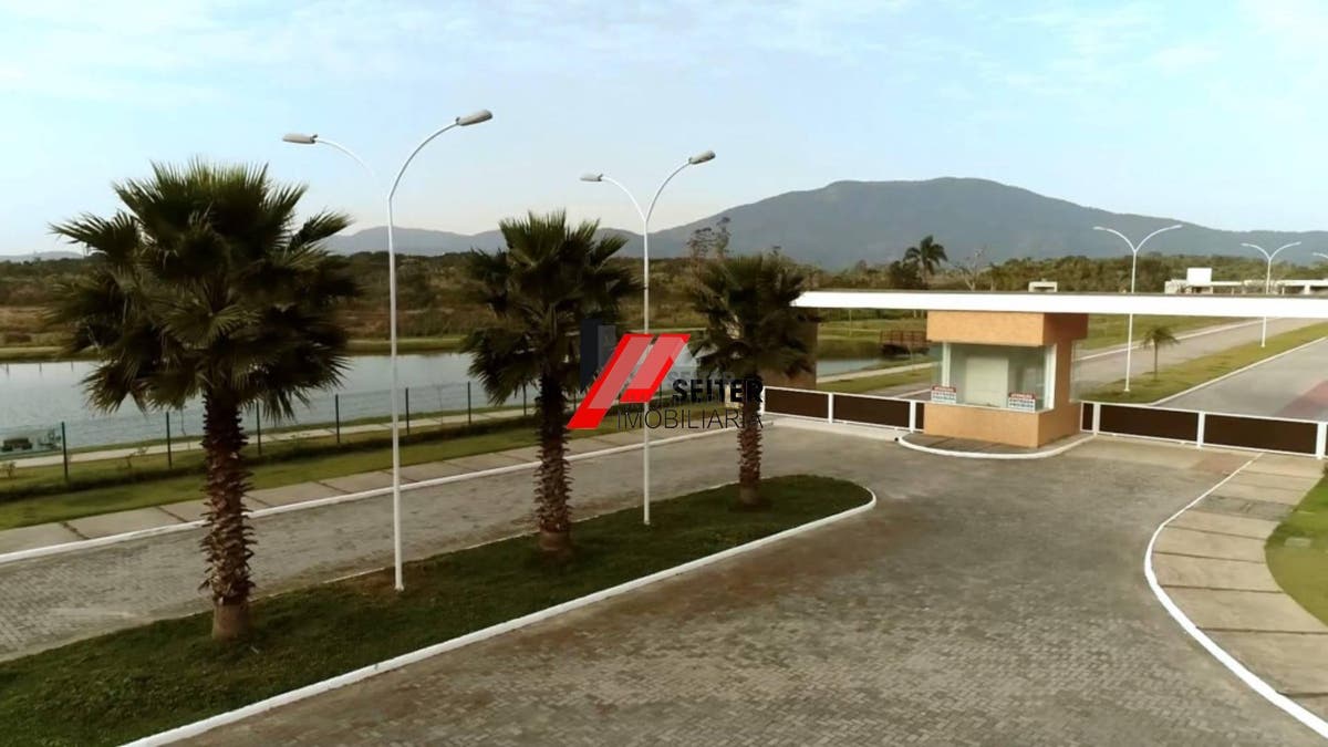 Terreno à venda de 400m² no Condomínio Residencial Villa Ratones