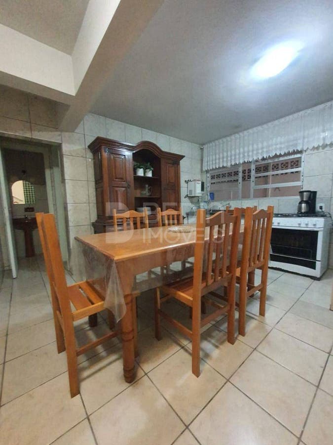 Casa de 3 quartos, 90m² no bairro Centro, em Balneário Camboriú | Eu Corretor
