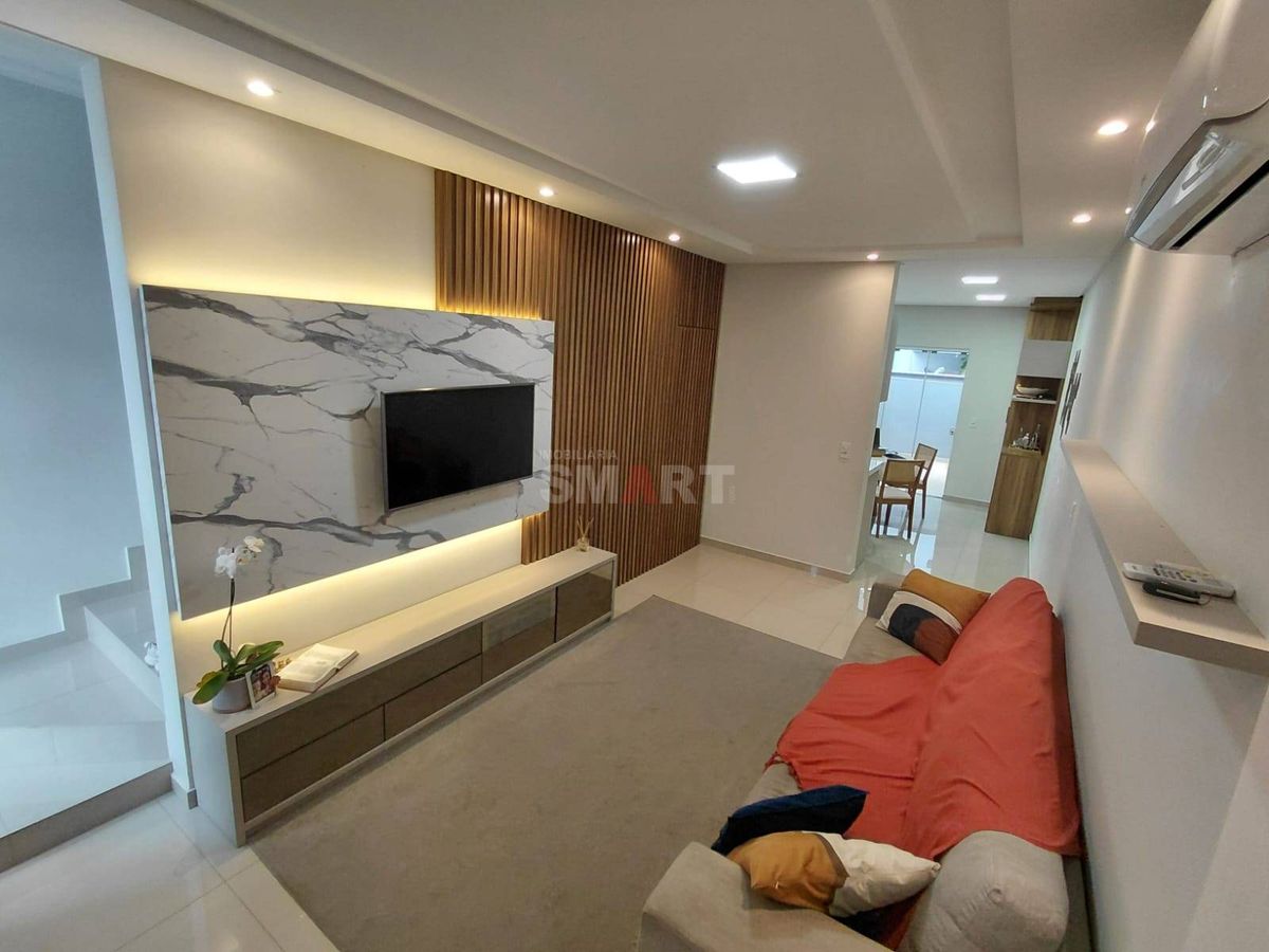 Casa Geminada Semimobiliada com 2 Suítes em Três Rios do Sul