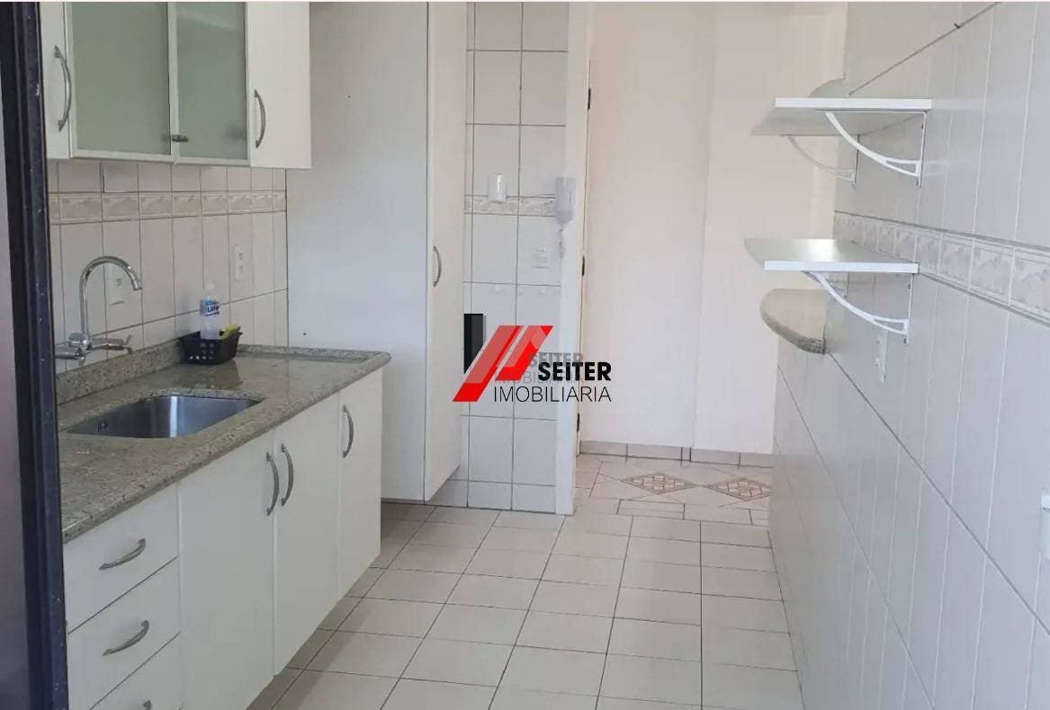 Residencial › Apartamento com 2 dormitórios a Venda no Centro de Florianópolis