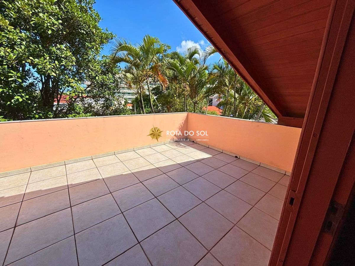 Casa 4 Dormitórios Praia Bombas Bombinhas SC - 23