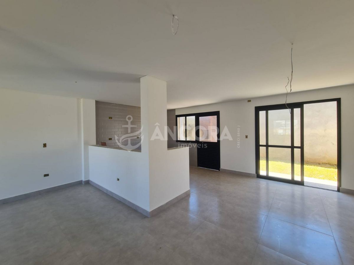 Casa, 3 quartos, 131 m² - Foto 2