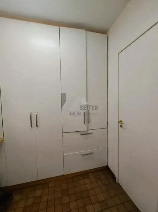 Apartamento com 3 quartos, Centro - Florianópolis