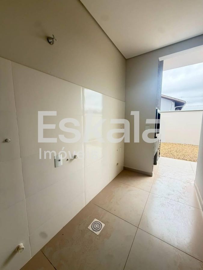 Casa Geminada Com 02 Dormitórios Beira Rio - Guaramirim